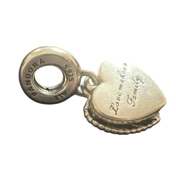 Authentic Pandora Charm Love Makes A Family. - Picture 5 of 6